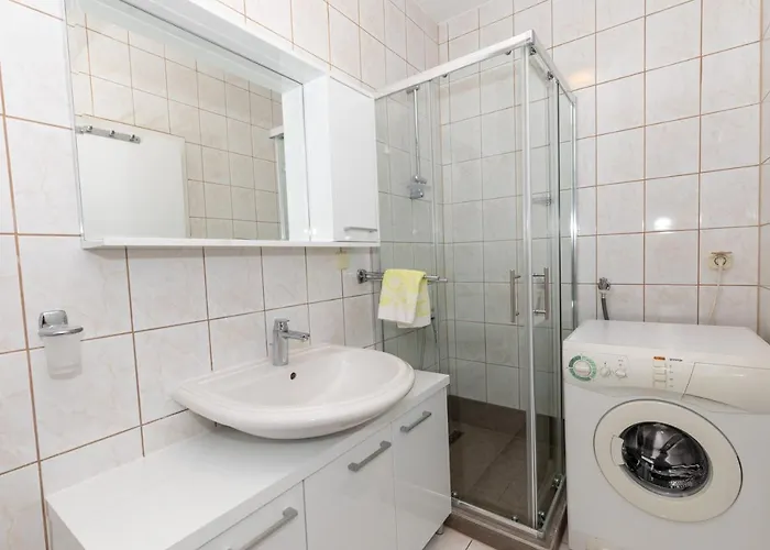 Strandhaus Vesna Eg 3 דירה *